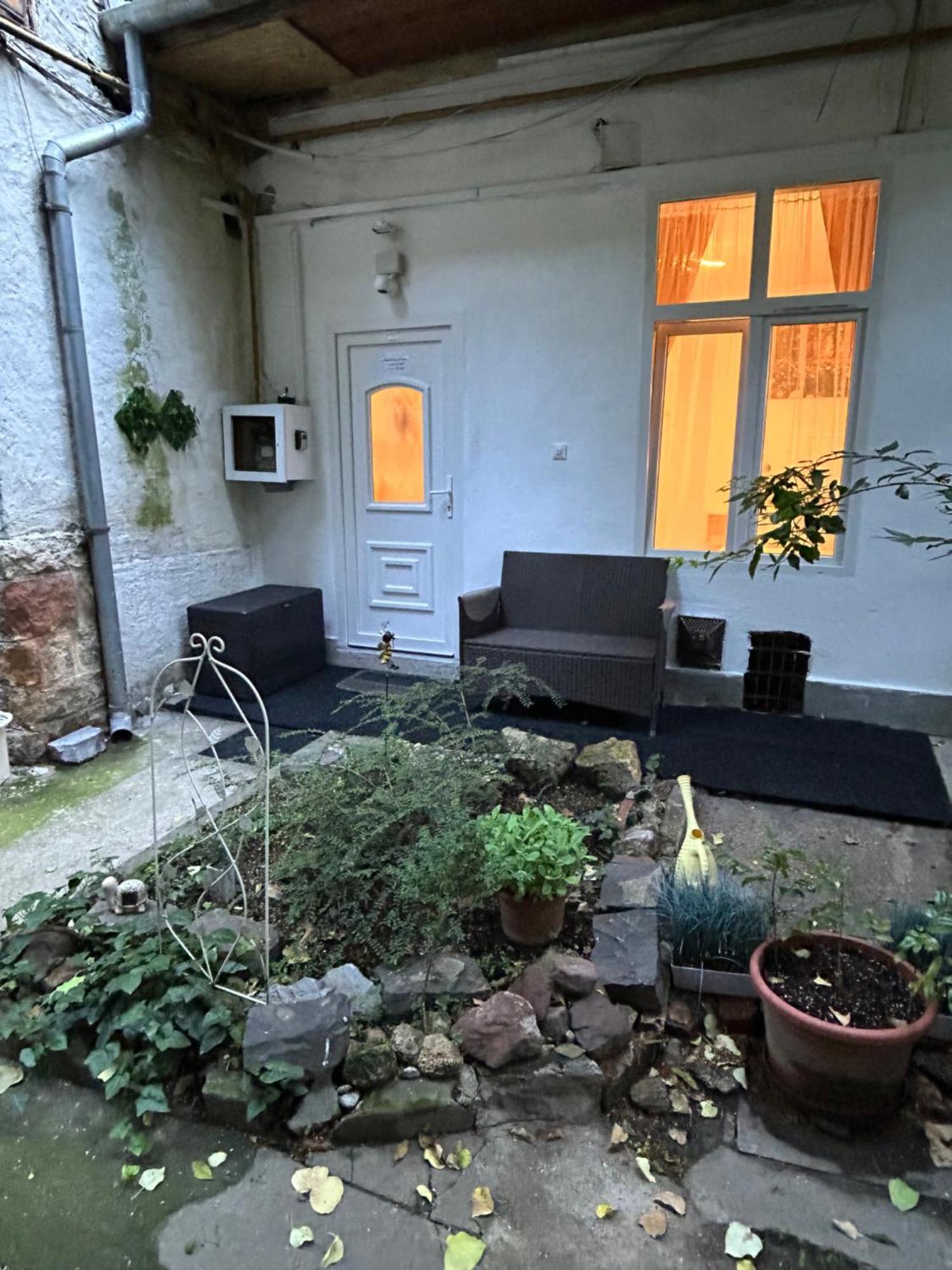 Mysterious Garden Boedapest